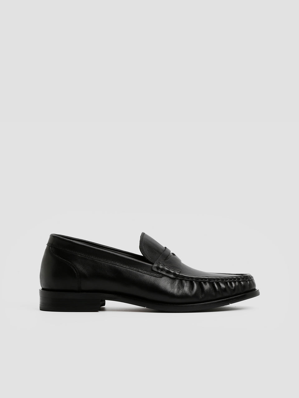 Bobby Loafers
